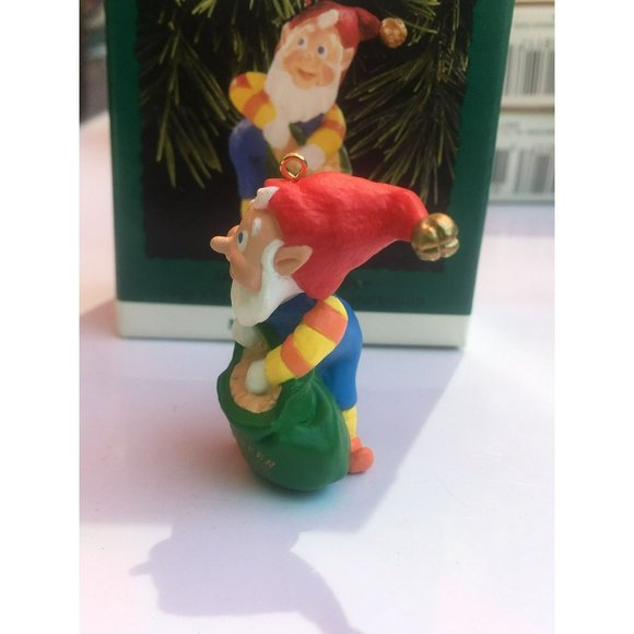 Hallmark Rudolph's Helper, Miniature Keepsake Christmas Ornament From 1996 - Picture 4 of 9